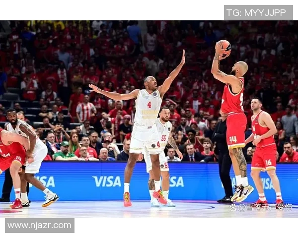 中国与波兰篮球对决精彩瞬间盖球集锦回顾 中国与波兰篮球对决精彩瞬间盖球集锦回顾