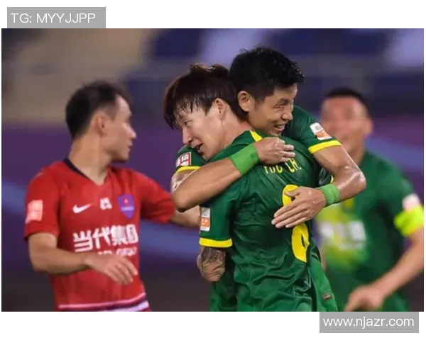 卓尔主场迎战国安球队全力以赴争夺胜利的精彩对决 卓尔主场迎战国安球队全力以赴争夺胜利的精彩对决