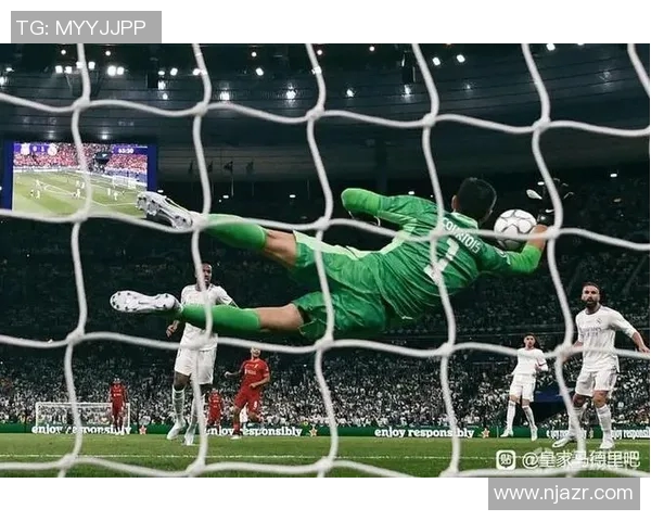 库尔图瓦的守门传奇与足球世界的辉煌瞬间探秘 库尔图瓦的守门传奇与足球世界的辉煌瞬间探秘